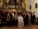 2014-08-16 Farníci s proboštem M. Kučerou; Die Pfarrgemeinde mit Herrn Propst M. Kučera.JPG